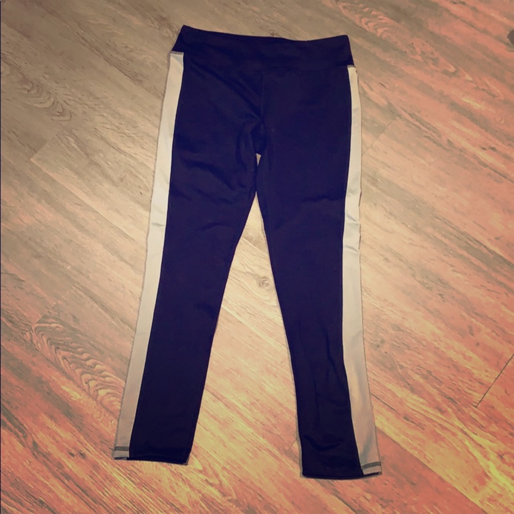 girls black leggings gray stripes